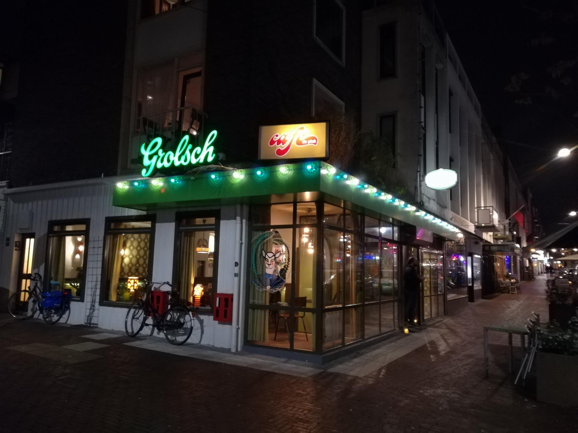 Cafe de Plak